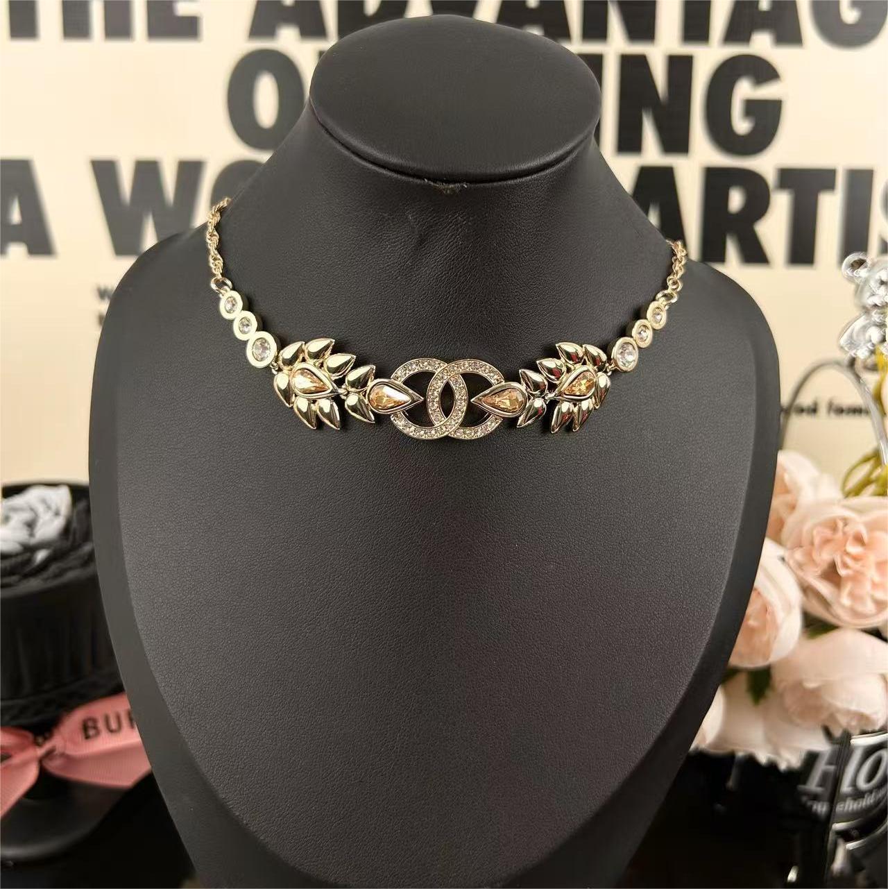FWXL19 | CHANEL Necklaces(P118)