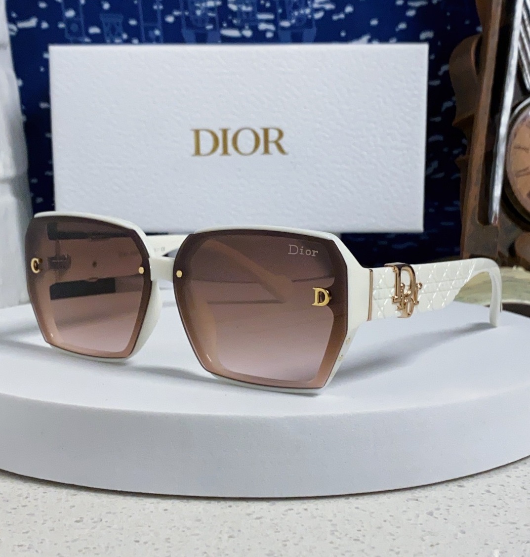 FSG35 |  DIOR SunGlass (903146-P80)