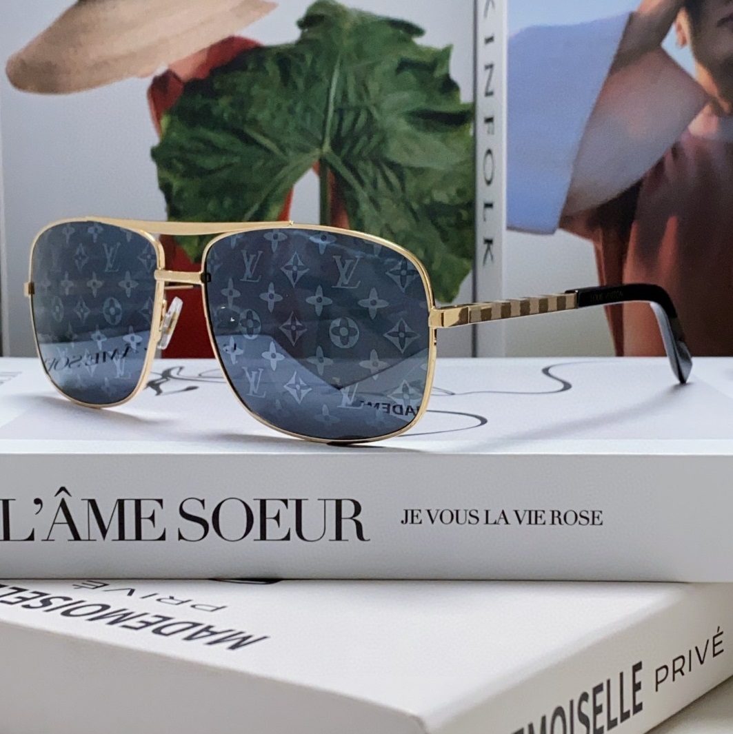 FSG52 |   LOUIS VUITTON SunGlass (903331-P70)